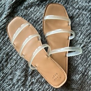A New Day size 11 flat sandal